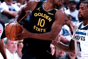 关于巴特勒重返赛场，险胜首场状态出色，掘金观众沸腾！比赛高潮迭起的信息-开云官网